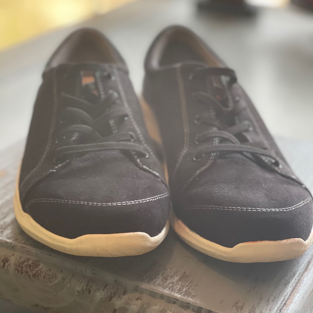 Dr. schools slip on